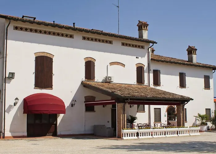 La Dei Gagliardi Hotel 3*