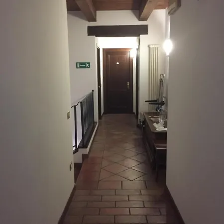 La Dei Gagliardi Hotel