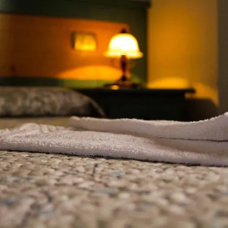 Hotel La Dei Gagliardi 3*