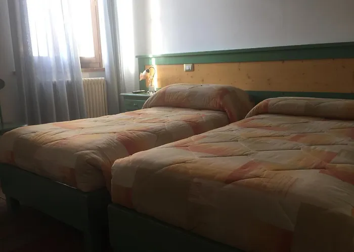 La Dei Gagliardi Otel 3*