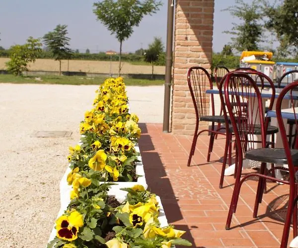 La Dei Gagliardi Otel Lugo (Ravenna)